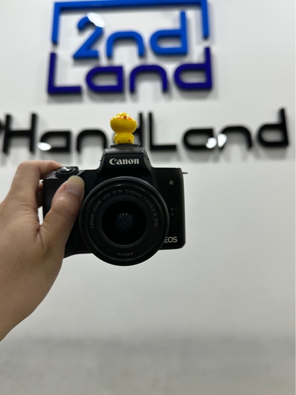 Máy ảnh Canon EOS M50 - Màu đen - Ngoại hình 97% - Kèm 1 pin + Sạc + Lens kit EF-M 15-45mm 1:3.5-6.3 IS ST