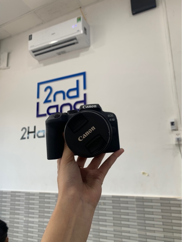 Máy ảnh Canon eos r10 - Màu đen - Ngoại hình: 98% - Fullbox, kèm lens kit RF-S 18-150mm F3.5-6.3 IS STM
