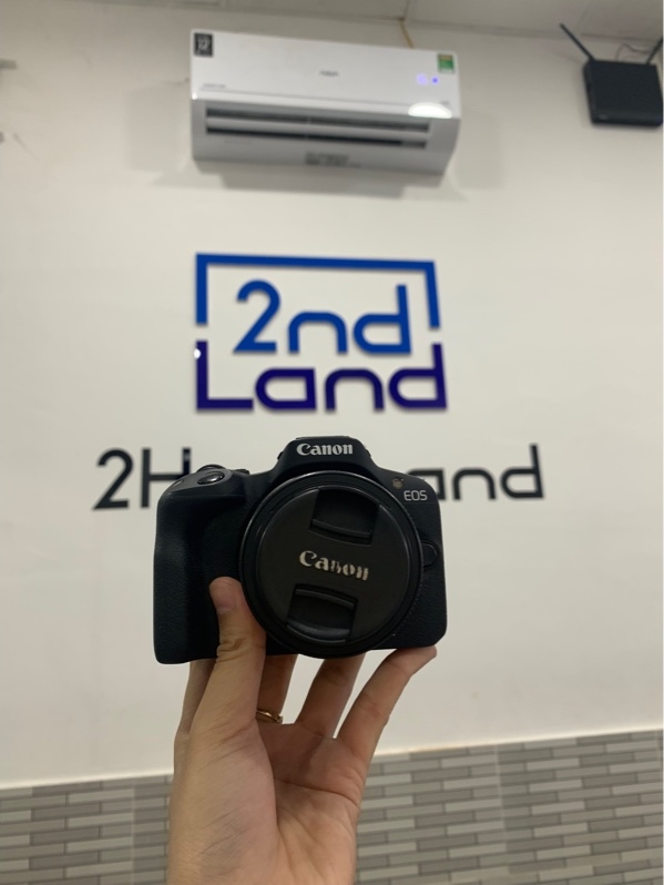 Máy ảnh Canon EOS R50 - Màu đen - Ngoại hình: 98% - Box, kèm lens kit 18-45mm + pin + sạc