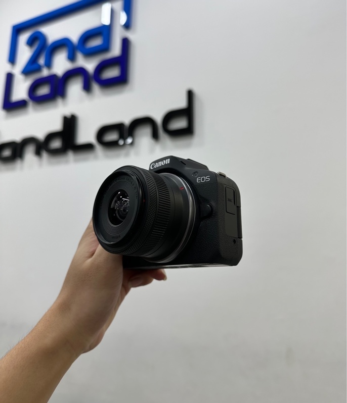 Máy ảnh Canon EOS R50 - Màu đen - Ngoại hình 99% - Kèm box + Sạc + 1 pin + Lens Canon RF-S18-45mm F4.5-6.3 IS STM