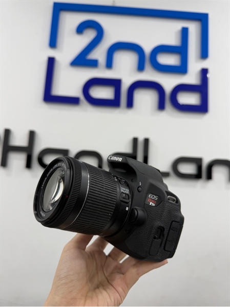 Máy ảnh Canon EOS Rebel T5i - Màu đen - Ngoại hình 98% - Màn tối viền - Kèm 1 pin , 1 sạc , lens kit canon EF-S 18-55mm 1:3.5-5.6 IS STM trầy mốc 1