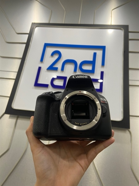 Máy ảnh Canon EOS Rebel T6 - Màu đen - Ngoại hình: 98% - Kèm túi + 1 pin + 1 sạc 1