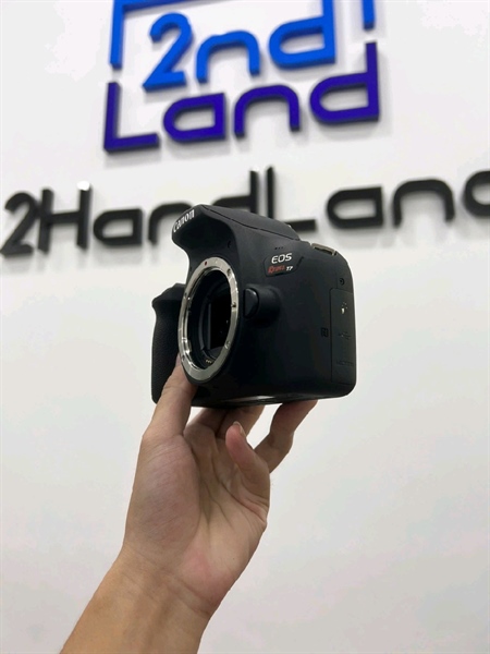 Máy ảnh Canon EOS Rebel T7 ( EOS 2000D ) - Màu đen - Ngoại hình 99% - Box - Kèm 1 pin + Sạc 1