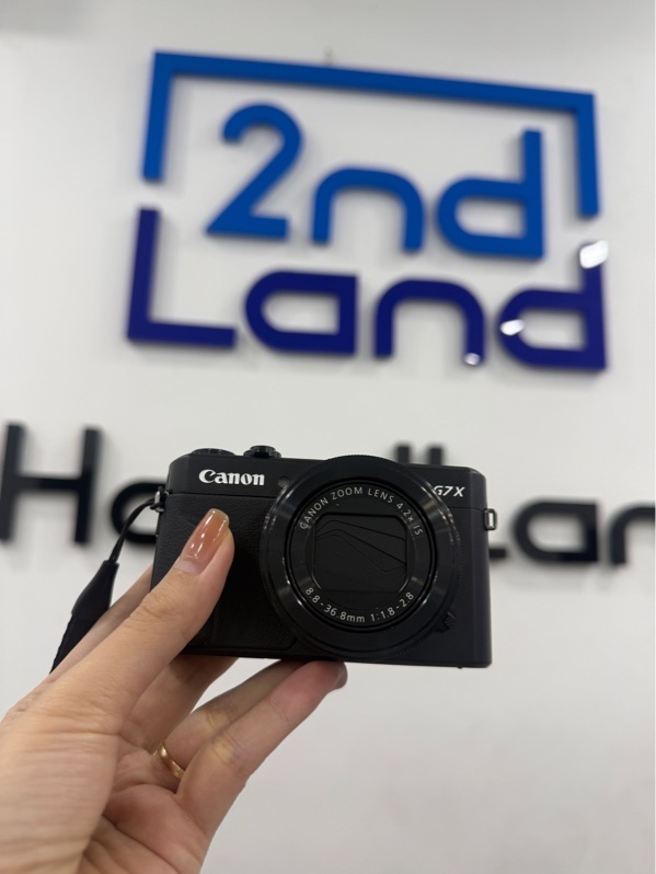 Máy ảnh Canon G7X mark 2 - Màu đen - Ngoại hình 98% - Lens xước lông mèo - Kèm túi , 2 pin , dock sạc , thẻ 16gb