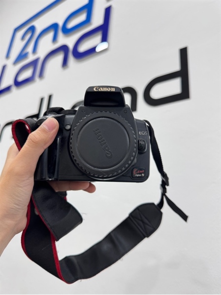 Máy ảnh Canon Kiss Digital - Màu đen - Ngoại hình 96% - Mất miếng cao su - Body, kèm thẻ 8GB + sạc + pin