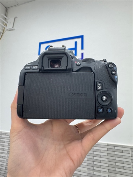 Máy ảnh Canon Kiss X10 - Màu đen - Ngoại hình 98% - Nhiều điểm chết pixel - Body, kèm 1 pin + sạc 2