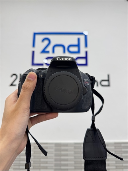 Máy ảnh Canon Kiss X5 - Màu đen - Ngoại hình 98% - Kèm túi, 1 pin, 1 sạc