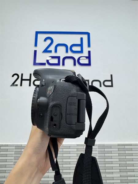 Máy ảnh Canon Kiss X5 - Màu đen - Ngoại hình 98% - Kèm túi, 1 pin, 1 sạc 1