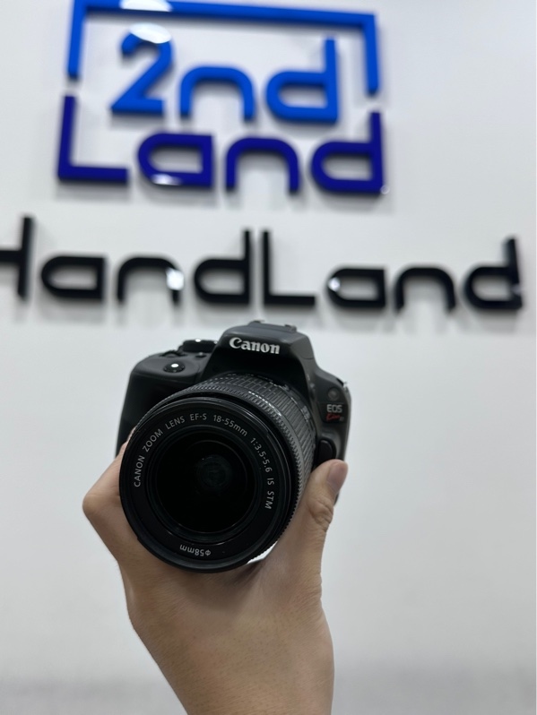 Máy ảnh Canon kiss x7 ( EOS 100D ) - Màu đen - Ngoại hình 97% - Ốc rỉ sensor có hai vết trầy - Kèm 1 pin + 1 Sạc + Lens Canon EF-S 18-55mm f/3.5-5.6 IS STM