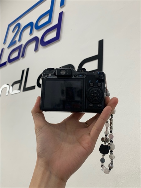 Máy ảnh Canon PowerShot G10 - Màu đen - Ngoại hình: 96% - Trầy nhiều, trầy màn - Body, kèm sạc 2