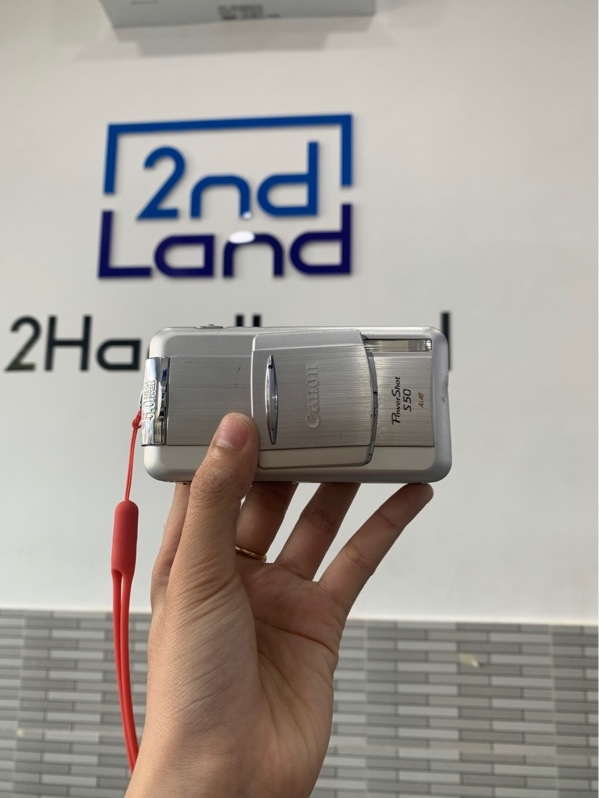 Máy ảnh Canon PowerShot S50 - Màu bạc - Ngoại hình: 96% - Trầy xướt body - Kèm sạc + thẻ CF