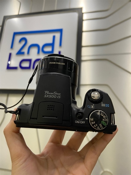 Máy ảnh Canon Powershot SX50 IS - Màu đen - Ngoại hình: 97% - Mất nắp cổng kết nối, mất chốt khóa nắp với pin, màn lột phản quang, màn chết pixel nhiều, ám vàng, hư flash, lens mốc, sensor chết 4 điểm ảnh, hết pin cmos - Kèm 1 pin + dock sạc + thẻ 32GB 2