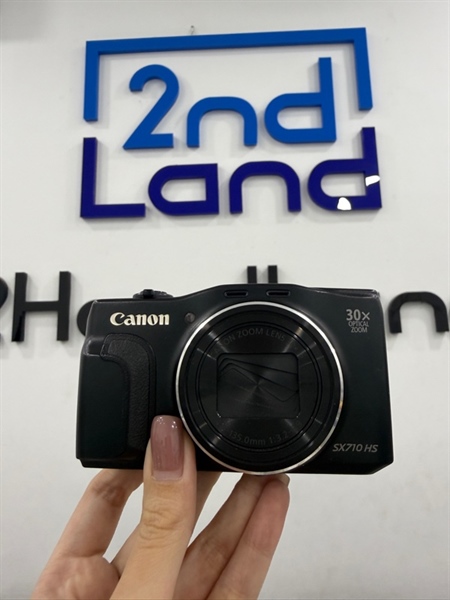 Máy ảnh Canon Powershot SX710HS - Màu đen - Ngoại hình 97% - Lens trầy , bụi trong , màn vàng tối góc , mất nắp cao su - Kèm sạc , 1 pin , kèm thẻ 16GB