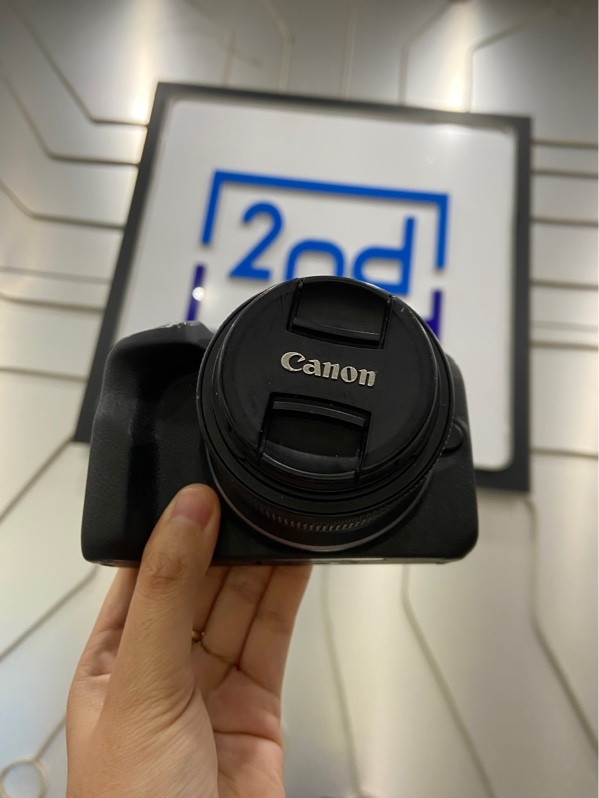 Máy ảnh Canon R50 - Màu đen - Ngoại hình: 98% - Kèm pin + sạc + kit RF-S 18-45mm