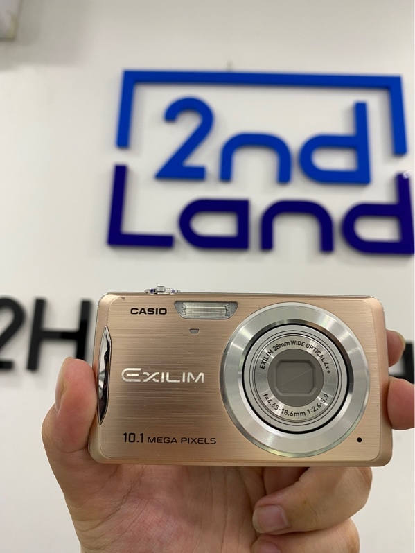 Máy ảnh Casio Exilim EX-Z270 - Màu hồng - Ngoại hình 97% - Màn trầy xước nhẹ, viền lens trầy nhẹ, giữ nút chụp nghe tiếng rít rít, bụi trong - Kèm pin, 1 sạc linh kiện, 1 thẻ nhớ micro SD 4gb, sạc, đầu đọc thẻ