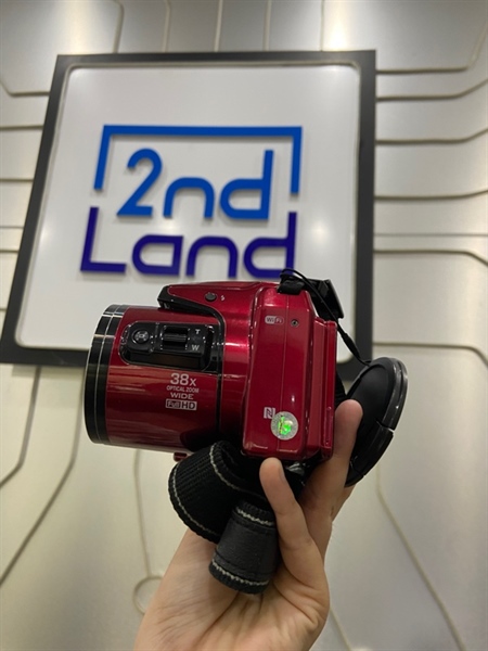 Máy ảnh Coolpix L840 - Màu đỏ - Ngoại hình: 97% - Bong keo màn hình, mất nắp HDMI - Kèm 4 pin + sạc + thẻ 2GB 1