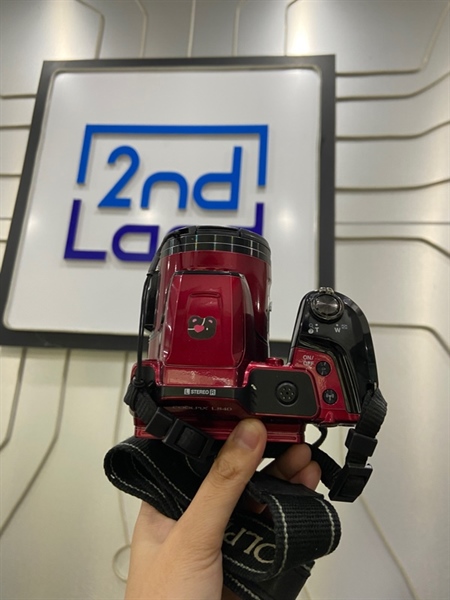 Máy ảnh Coolpix L840 - Màu đỏ - Ngoại hình: 97% - Bong keo màn hình, mất nắp HDMI - Kèm 4 pin + sạc + thẻ 2GB 2