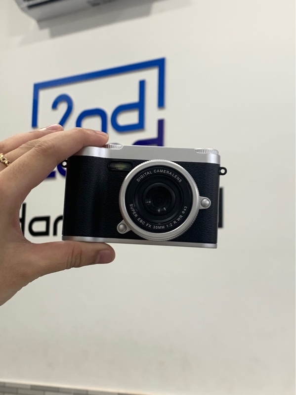 Máy ảnh Digital Camera noname - Màu đen - Ngoại hình: 97% - Box