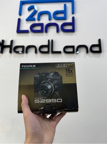 Máy ảnh Fujifilm Finepix s2950 - Màu đen - Ngoại hình 97% - Màn mốc, rộp nặng. mất nắp che cổng kết nối, lấy nét chậm, lens bụi, mốc trong, ống ngắm bụi - Box 3
