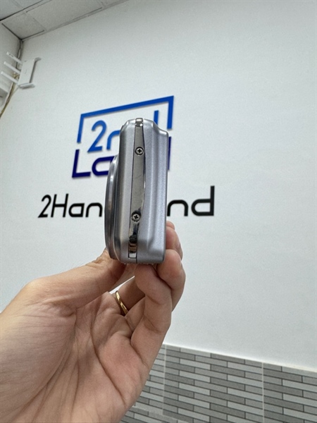 Máy ảnh Fujifilm Finepix SX300 - Màu bạc - Ngoại hình 98% - Body, kèm sạc 1