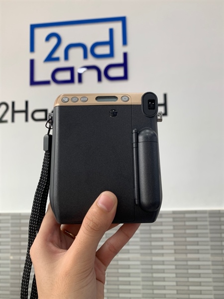 Máy ảnh Fujifilm Instax mini 70 - Màu vàng đồng - Ngoại hình: 98% - Body - Không pin - kèm 1 cuộn film trong máy 2