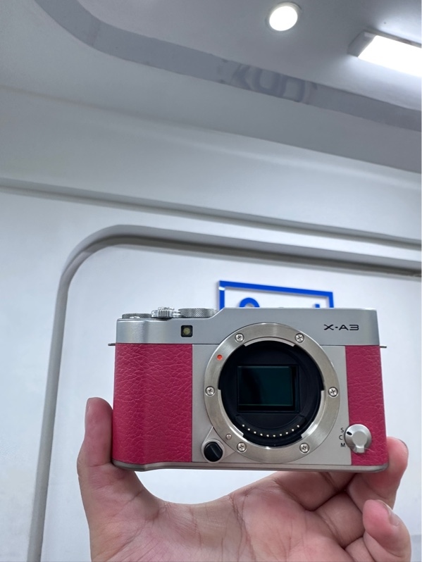 Máy ảnh Fujifilm X-A3 - Màu hồng - Ngoại hình 97% - Kèm 1 pin