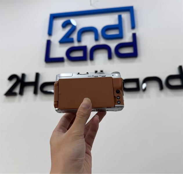 Máy ảnh Fujifilm X-A7 - Màu nâu - Ngoại hình 97% - Kèm sạc + 2 pin + lens kits 15-45mm F/3.5-5.6 OIS PZ 2