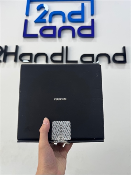 Máy ảnh Fujifilm X-T200 - Màu bạc - Ngoại hình 98% - Kèm box + 3 pin + 1 sạc + Lens Fujifilm XC 15-45mm f/3.5-5.6 OIS PZ 4