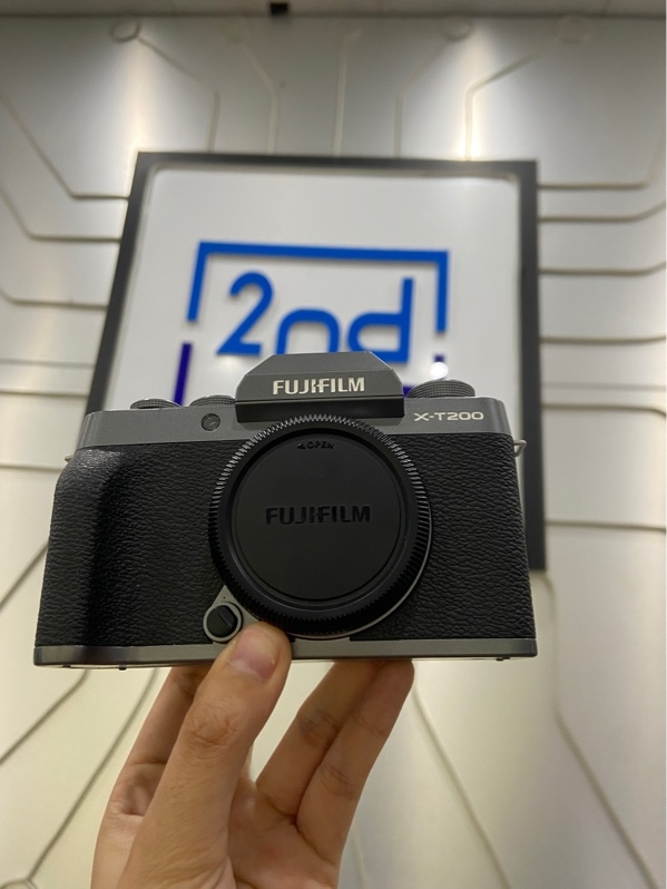 Máy ảnh Fujifilm X-T200 - Màu đen - Ngoại hình: 98% - Kèm box, 1 pin, Lens kit Super EBC XC 15-45mm 1:3.5-5.6