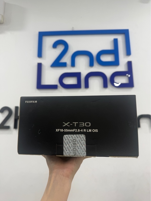 Máy ảnh Fujifilm X-T30 - Màu xám - Ngoại hình 97% - trầy xước , màn ám vàng - Kèm Box , 1 pin linh kiện , sạc linh kiện