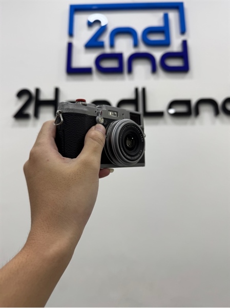 Máy ảnh Fujifilm X100 - Màu đen - Ngoại hình 97% - Ống ngắm bụi - Kèm sạc + 2 pin 1