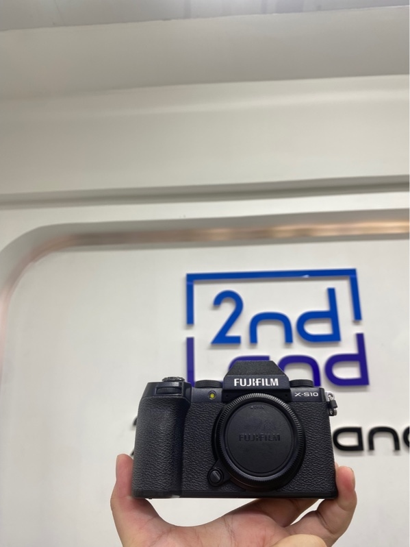 Máy ảnh Fujifilm XS10 - Màu đen - Ngoại hình 98% - Kèm túi, sạc, 4 pin (1 hơi phồng)