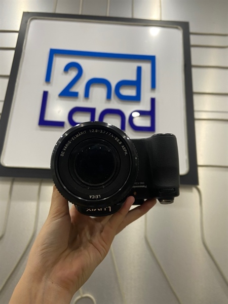 Máy ảnh Lumix DMC-FZ50 - Màu Đen - Ngoại hình 97% - Lens bụi, mốc nhẹ, máy lỗi reset, mất nguồn - Kèm Sạc + 1 pin 2