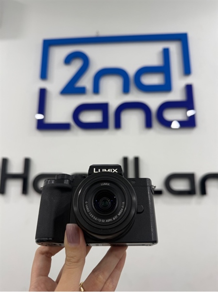 Máy ảnh Lumix G100 (DCG100) - Màu đen - Ngoại hình 98% - Kèm 1 sạc , 4 pin , lens kit 12-32mm