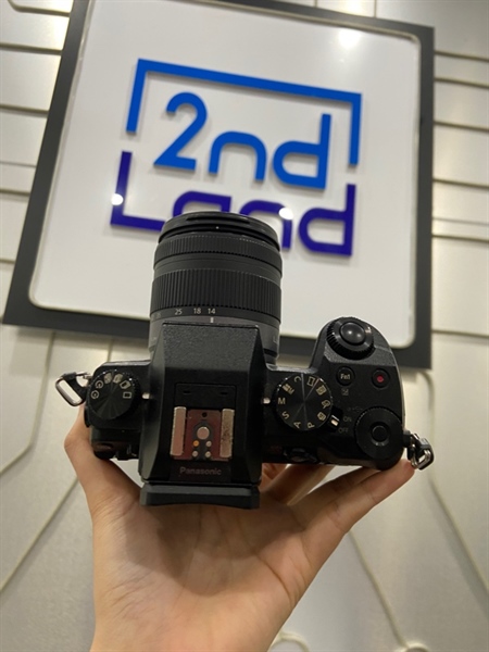 Máy ảnh Lumix G7 Digital - DMC-G7 - Màu đen - Ngoại hình: 98% - Kèm 1 sạc + 1 pin + Lens Lumix 14-42mm 1:3.5-5.6 G Vario ASPH 1