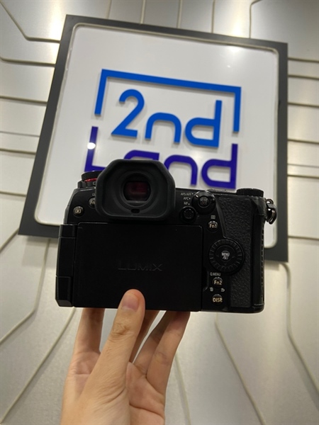 Máy ảnh Lumix G9 Digital - DC-G9P-K - Màu đen - Ngoại hình: 98% - Kèm 1 sạc + 3 pin 1
