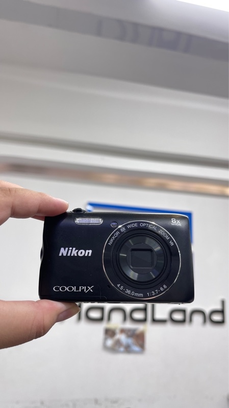 Máy ảnh Nikon Coolpix A300 - Màu đen - Ngoại hình 97,8% - Kèm 2 pin, 1 sạc
