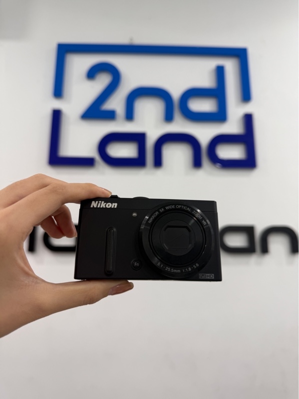 Máy ảnh Nikon Coolpix P330 - Màu đen - Ngoại hình 97% - Màn tối , lỗi kẹt flash , màn trầy, trầy xước , lỗi nút zoom - Kèm 1 pin , sạc