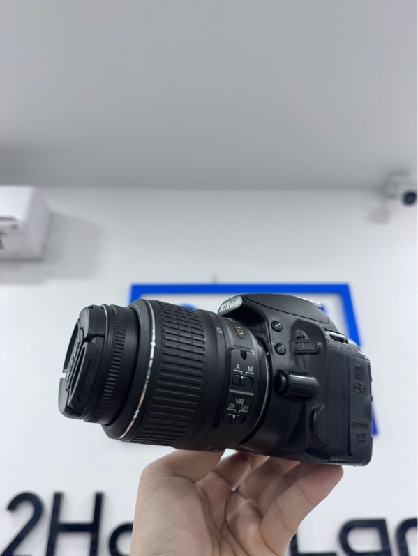 Máy ảnh Nikon D3100 - 28k shot - Màu đen - Lens kit Nikon AF-S DX NIKKOR 18-55mm f/3.5-5.6G VR II - Ngoại hình 97% - Body mòn, trầy xước, ốc rỉ, tróc cao su, màn tối nặng, gương lật tróc lớp phủ - Kèm túi đựng, 1 pin, 1 sạc