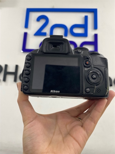 Máy ảnh Nikon D3100 - Màu đen - Ngoại hình 97% - Màn tối viền , tróc phím , mất chốt giữ pin - Kèm 1 sạc , 1 pin , không thẻ nhớ , lens nikon 18-55mm 1:3.5-5.6G VR AF-S DX Nikkor
