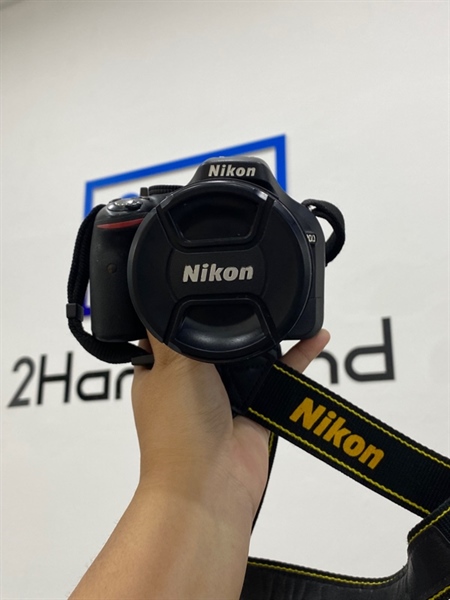 Máy ảnh Nikon D5200 - Màu đen - Ngoại hình 98% - màn tối 4 góc - Kèm lens Nikon DX 18-701: 3.5-4.5G ED có filter + sạc 3