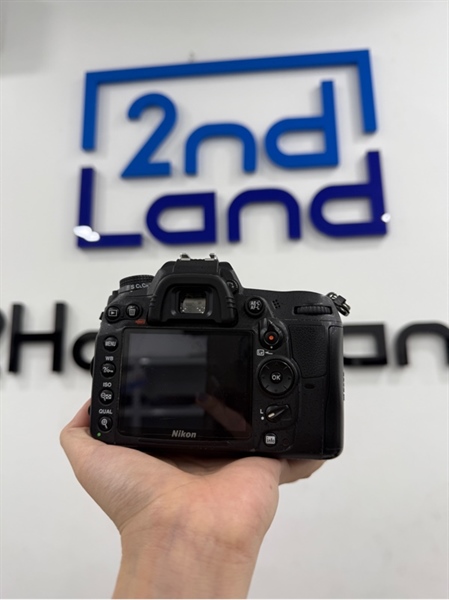 Máy ảnh Nikon D7000 - Màu đen - Ngoại hình 97% - Màn tối viền , ám hồng - Kèm túi , 1 pin , 1 sạc , 1 thẻ nhớ 16GB 2