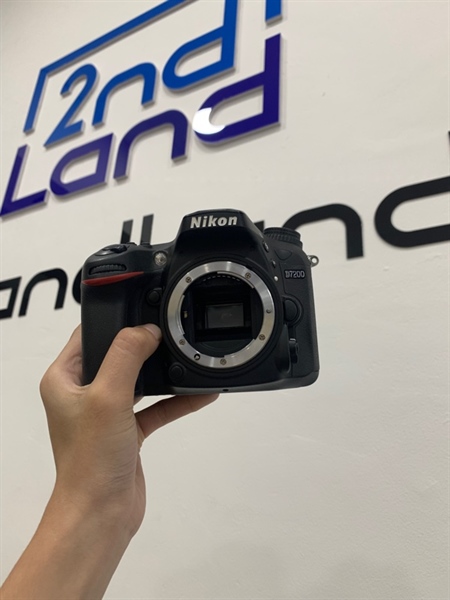 Máy ảnh Nikon D7200 - Màu đen - Ngoại hình: 98% - Body