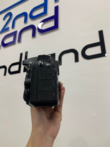 Máy ảnh Nikon D7200 - Màu đen - Ngoại hình: 98% - Body 1