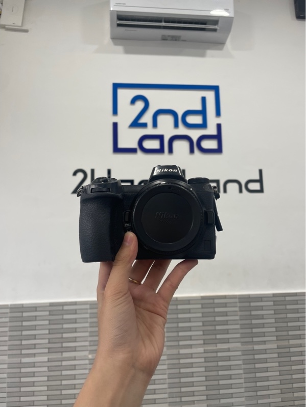 Máy ảnh Nikon Z6 - Màu đen - Ngoại hình: 95% - Tróc đệm cao su - Box, kèm 1 pin