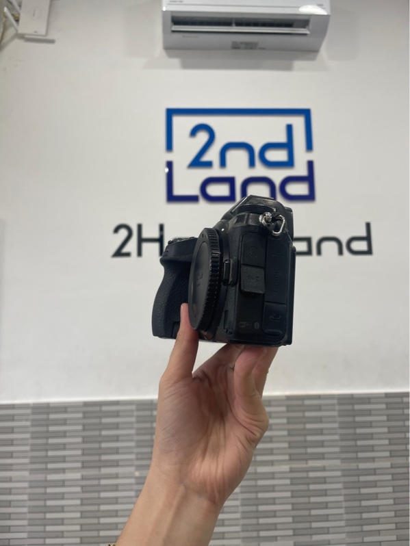 Máy ảnh Nikon Z6 - Màu đen - Ngoại hình: 95% - Tróc đệm cao su - Box, kèm 1 pin