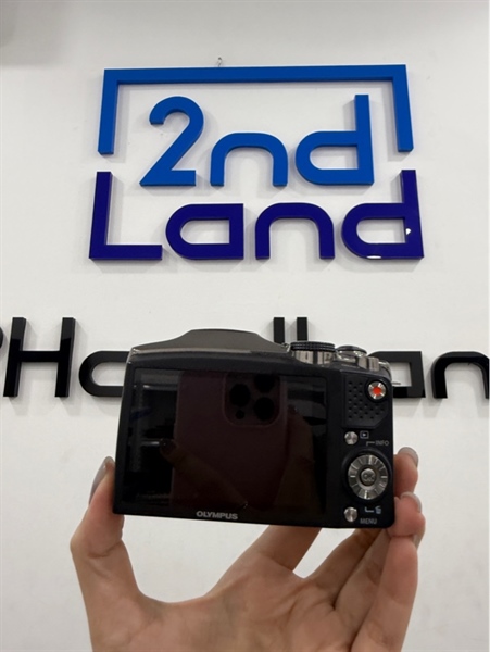 Máy ảnh Olympus SZ-31MR 16 megapixel - Màu nâu - Ngoại hình 98% - Màn trầy , màn tối nặng , ám hồng - Kèm 1 pin phồng , 1 sạc , 1 thẻ nhớ 16GB 2