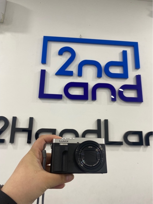 Máy ảnh Panasonic Lumix DC ZS99 - Màu đen - Ngoại hình 98%- Kèm box, pin , túi, sạc type C linh kiện