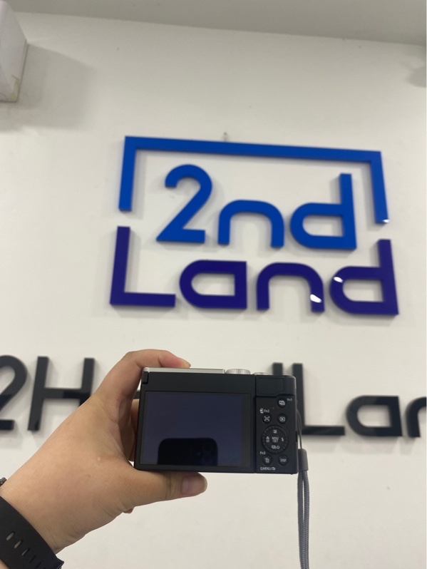 Máy ảnh Panasonic Lumix DC ZS99 - Màu đen - Ngoại hình 98%- Kèm box, pin , túi, sạc type C linh kiện