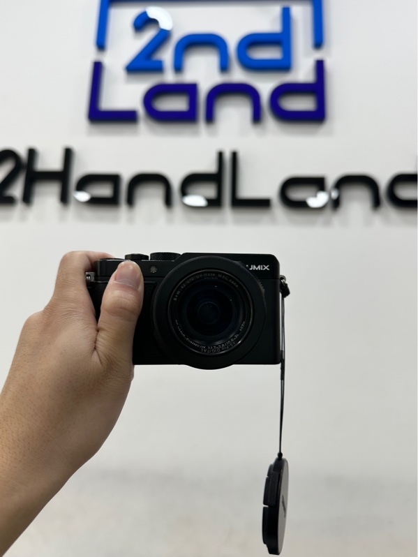 Máy ảnh Panasonic Lumix LX100II Model DC-LX100M2 - Màu đen - Ngoại hình 98% - Kèm sạc + 1 Pin